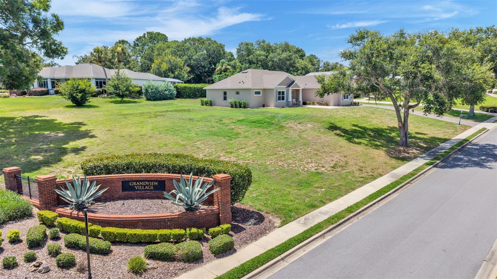 5701 CRESTVIEW DRIVE