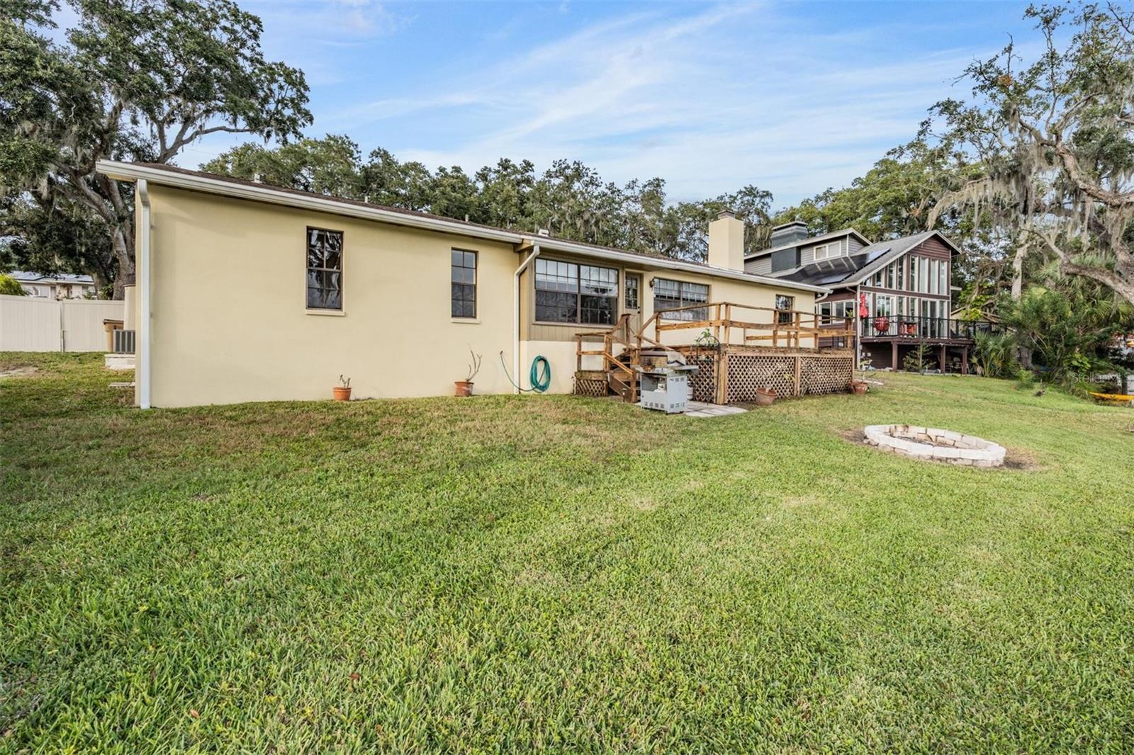 RIVERHILLS PARK UNIT 1 - Residential