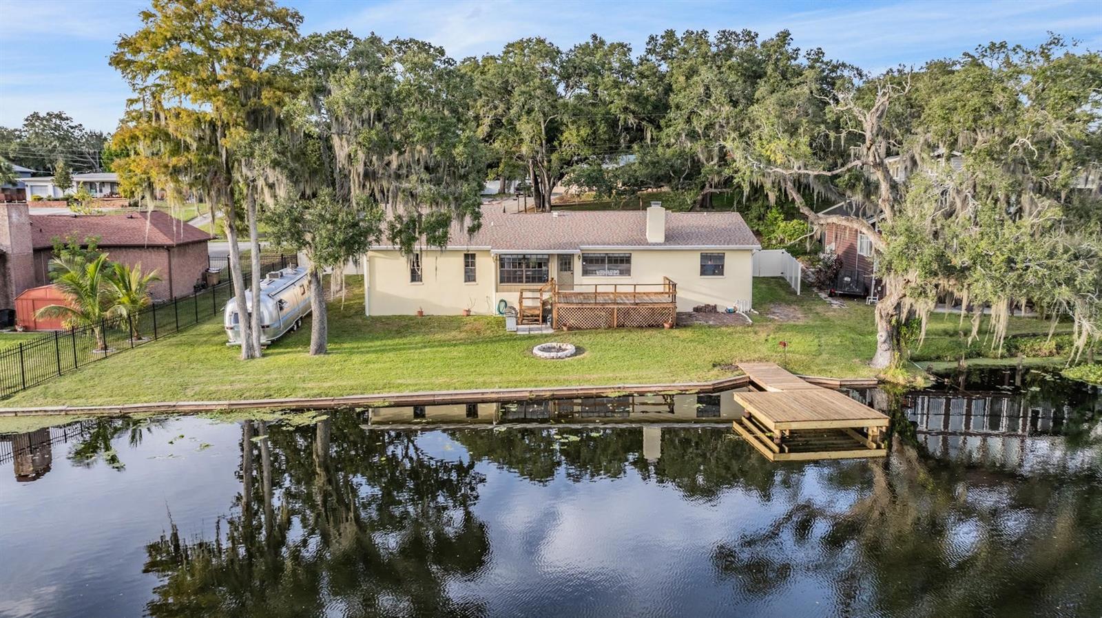 RIVERHILLS PARK UNIT 1 - Residential