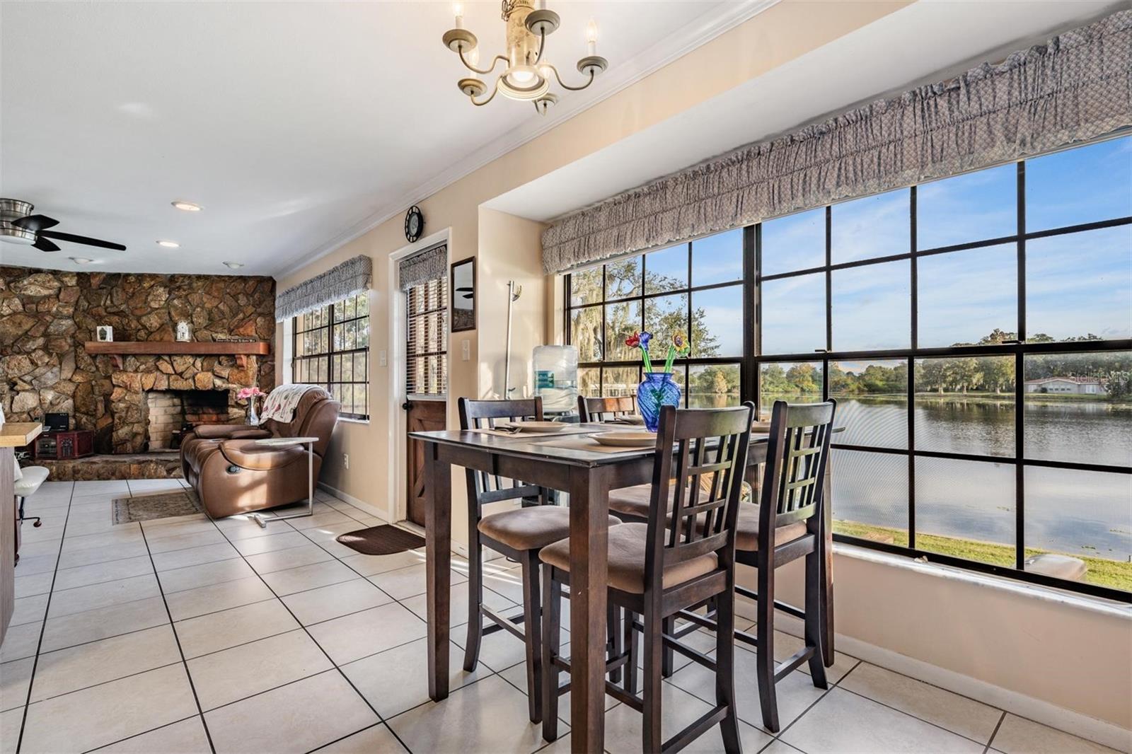 RIVERHILLS PARK UNIT 1 - Residential