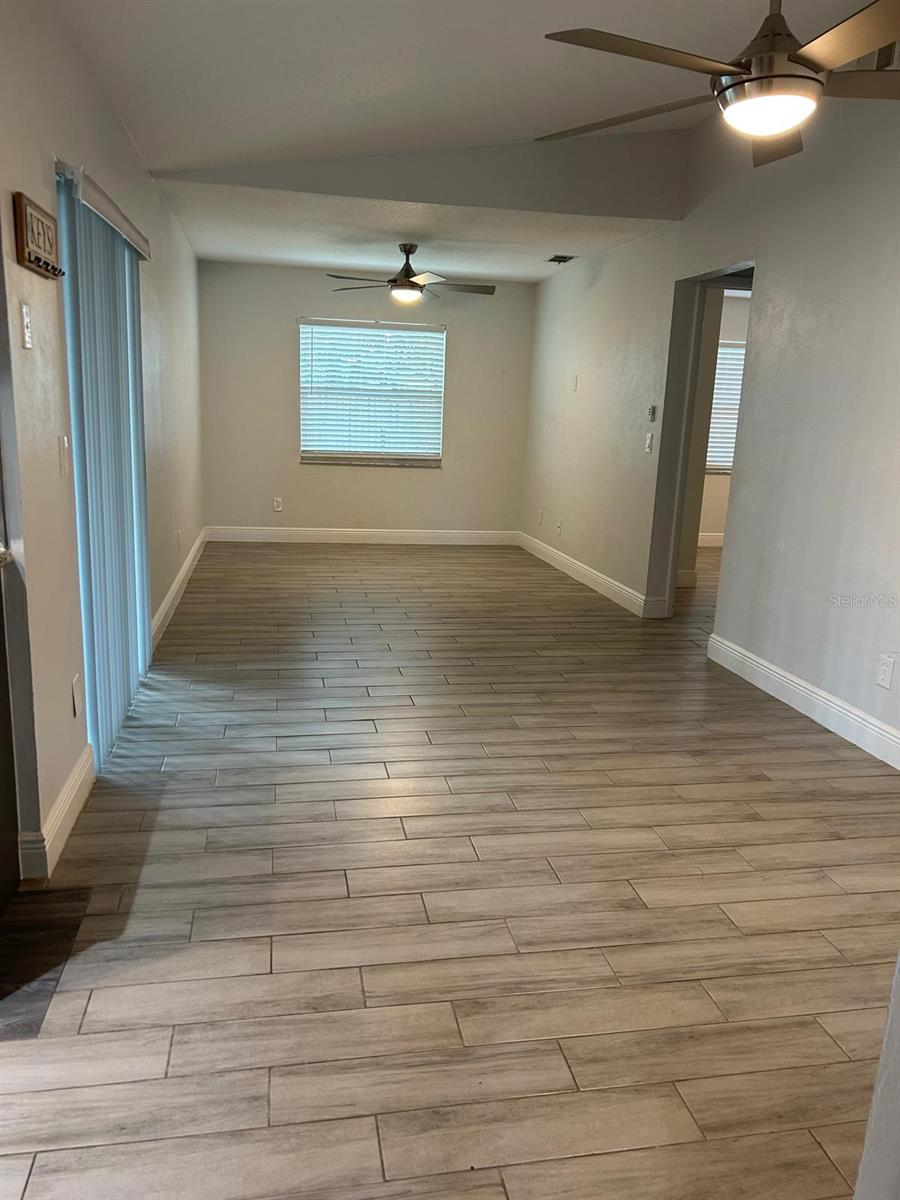 9739 POPLARWOOD COURT