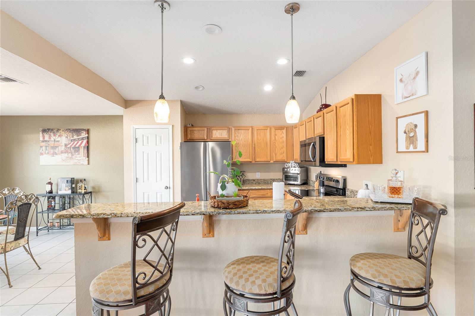 RED HAWK - Residential