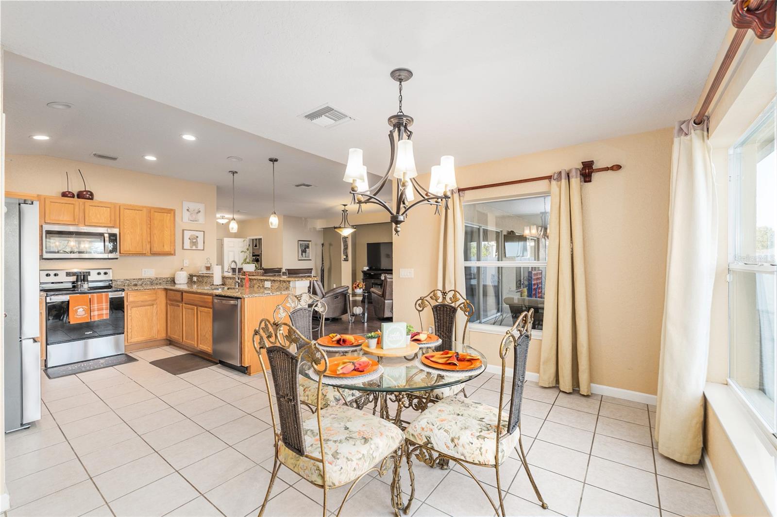 RED HAWK - Residential