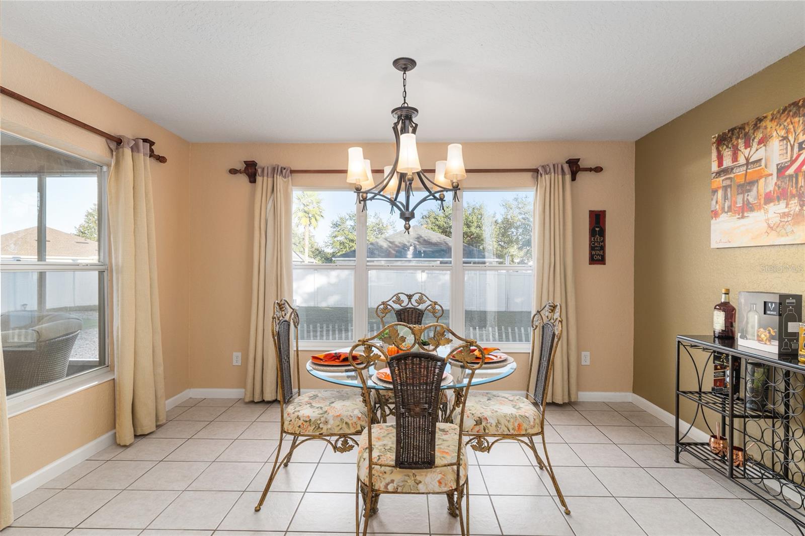 RED HAWK - Residential