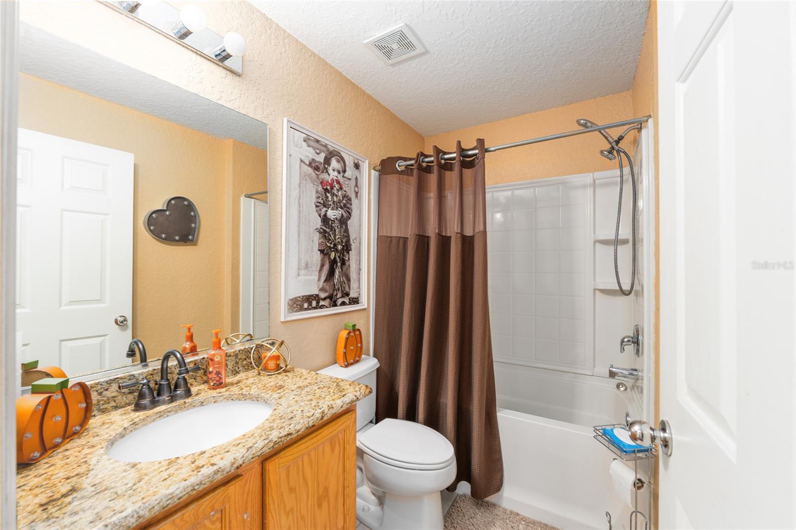 RED HAWK - Residential