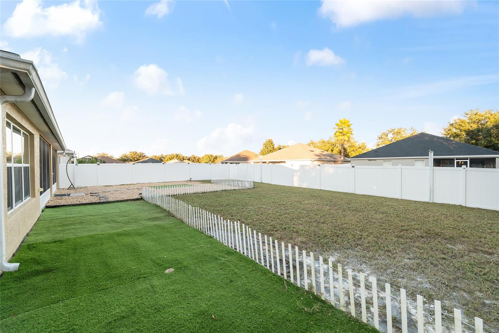 RED HAWK - Residential