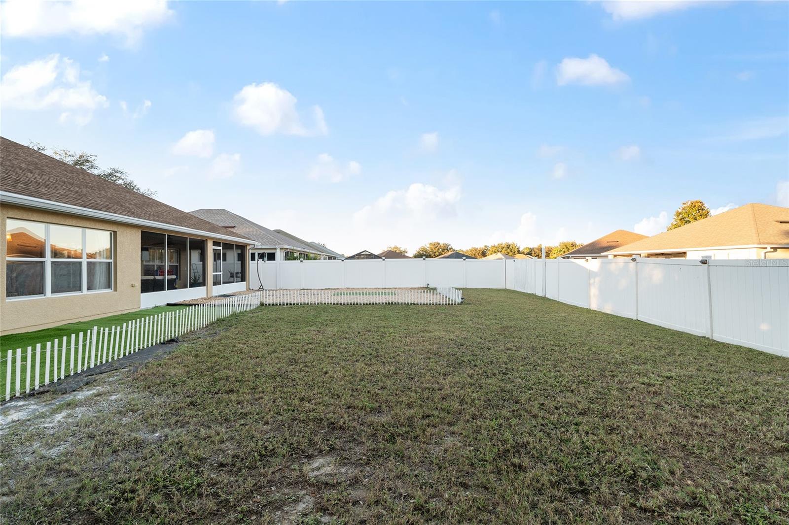 RED HAWK - Residential