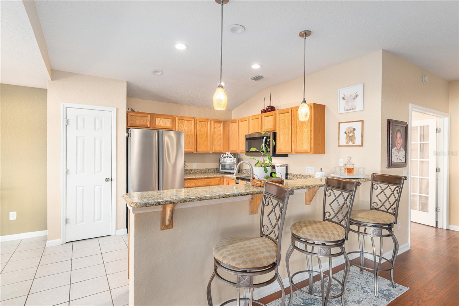 RED HAWK - Residential