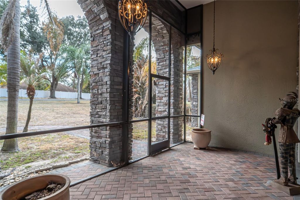 Photo of 10625 Bronson Road, Clermont, FL 34711 (MLS # G5108144)