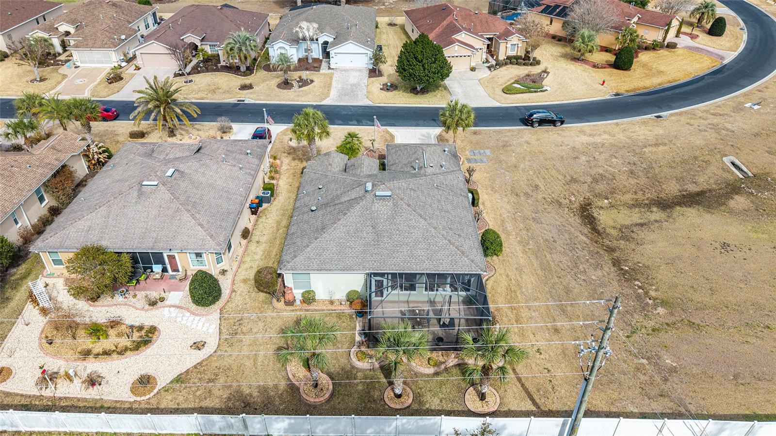 SUMMERGLEN - Residential