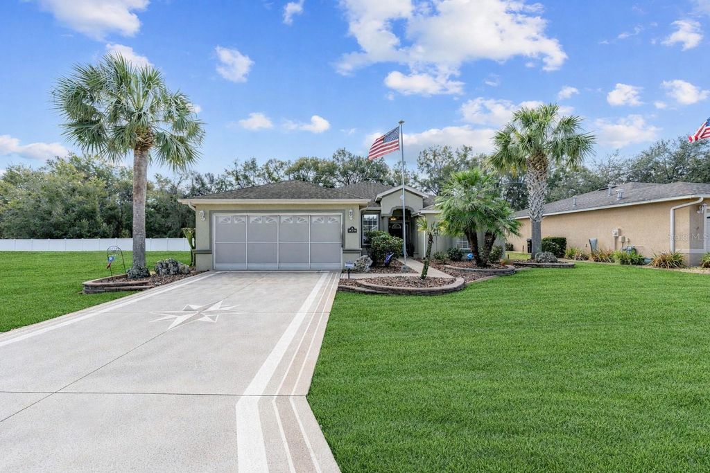 Photo of 16339 SW 14th Ave Road, Ocala, FL 34473 (MLS # OM718741)