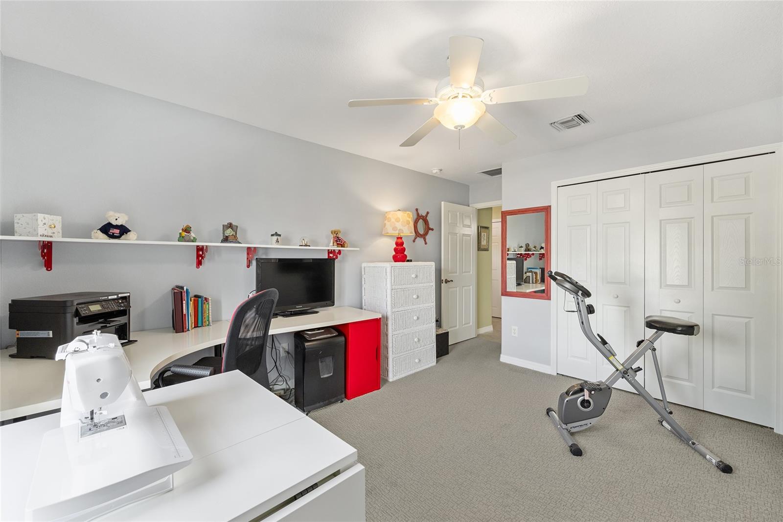 SUMMERGLEN - Residential