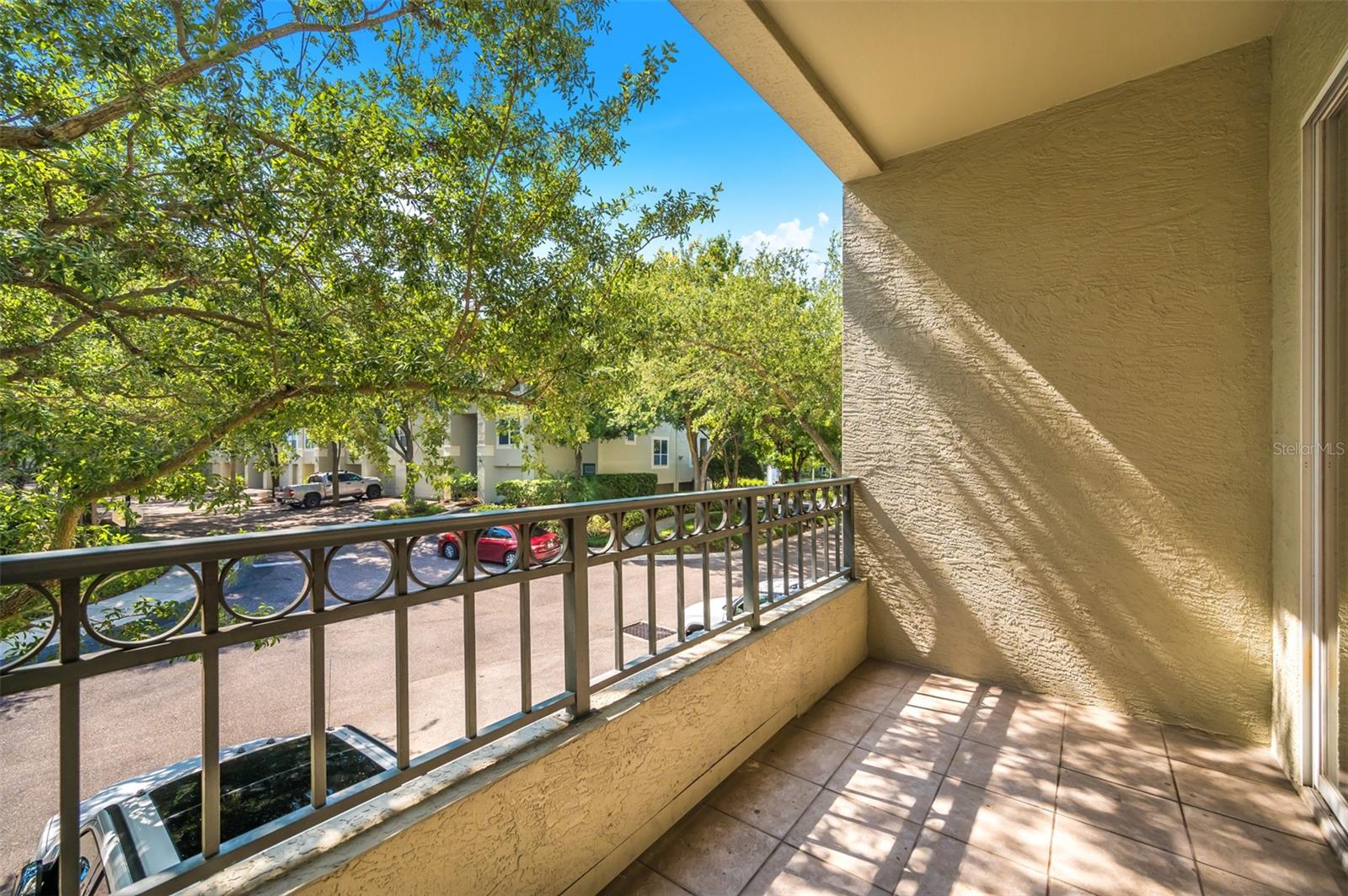 ISLAND PLACE A CONDO - Residential Lease