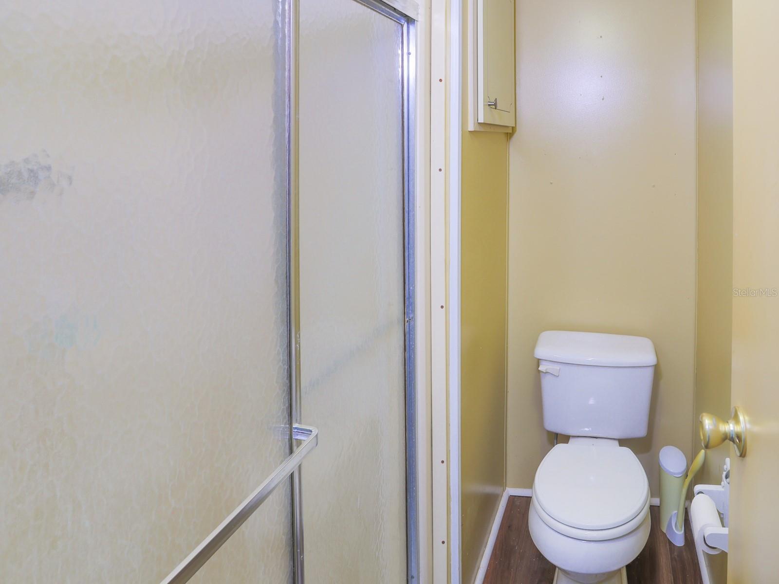 FLORAL LAKES - Residential