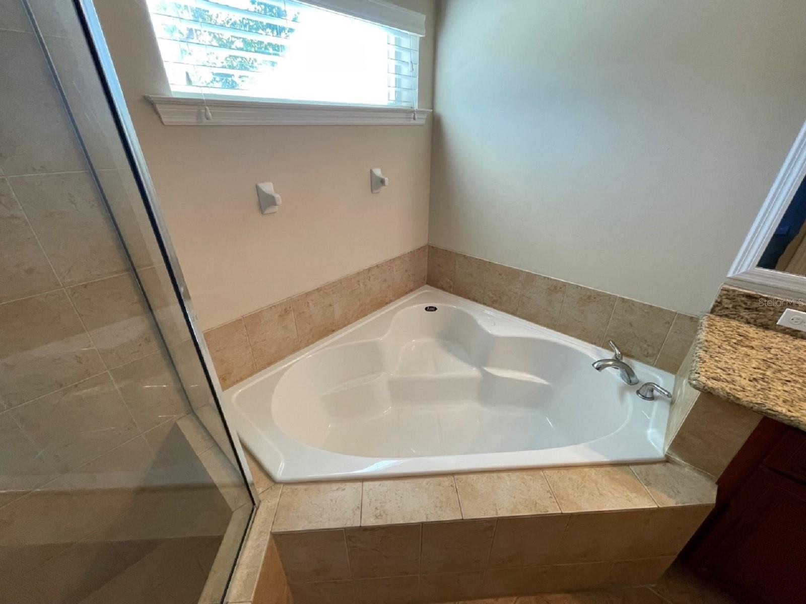 LONGLEAF - Residential Lease