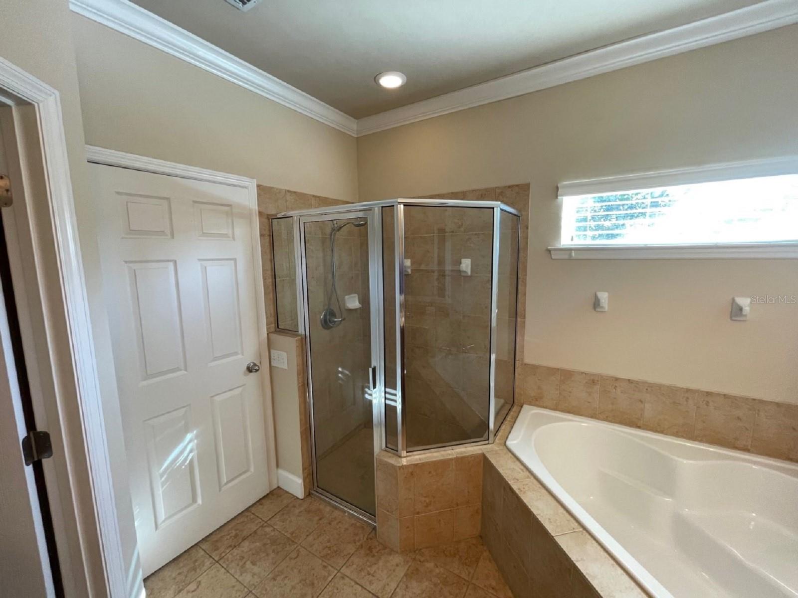 LONGLEAF - Residential Lease