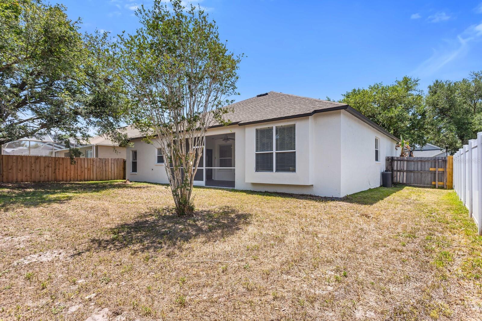 ABERDEEN CREEK - Residential