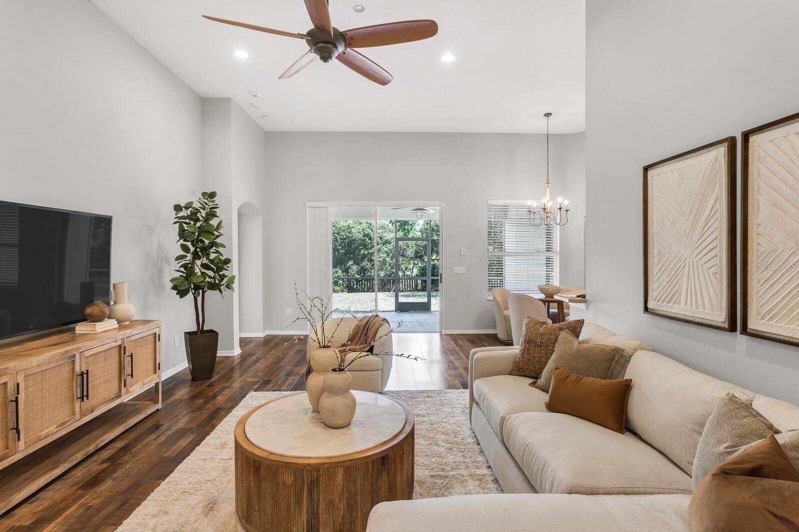 ABERDEEN CREEK - Residential