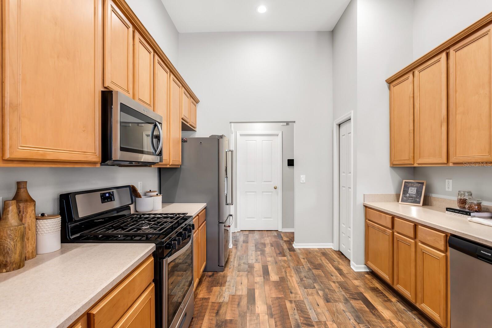 ABERDEEN CREEK - Residential