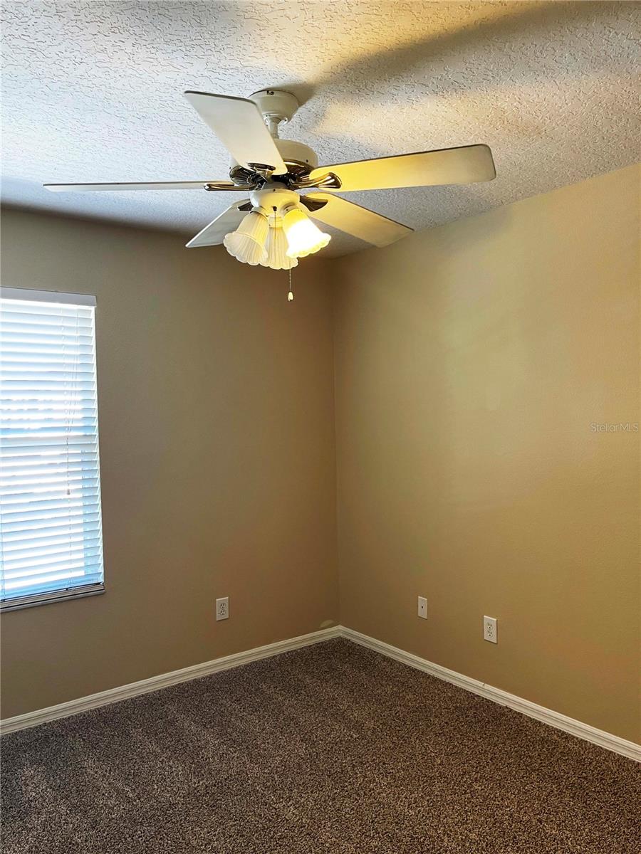 RETREAT AT TWIN LAKES REPLAT - Residential Lease