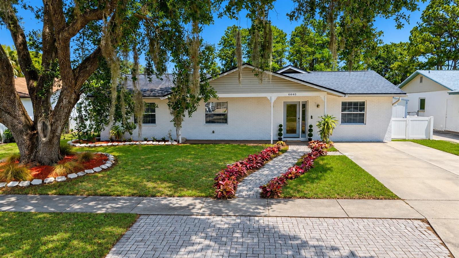 HENDERSON ROAD SUB UNIT 4 - Residential