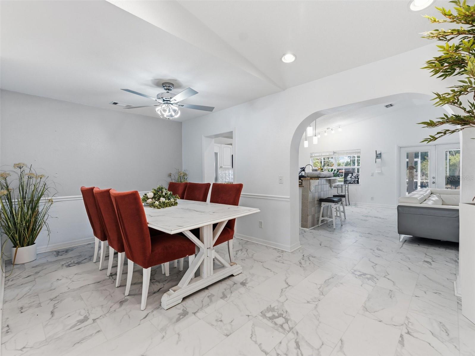 HENDERSON ROAD SUB UNIT 4 - Residential