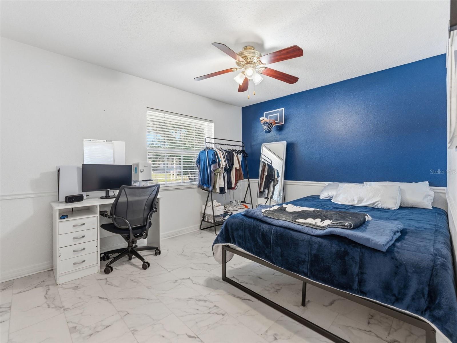 HENDERSON ROAD SUB UNIT 4 - Residential