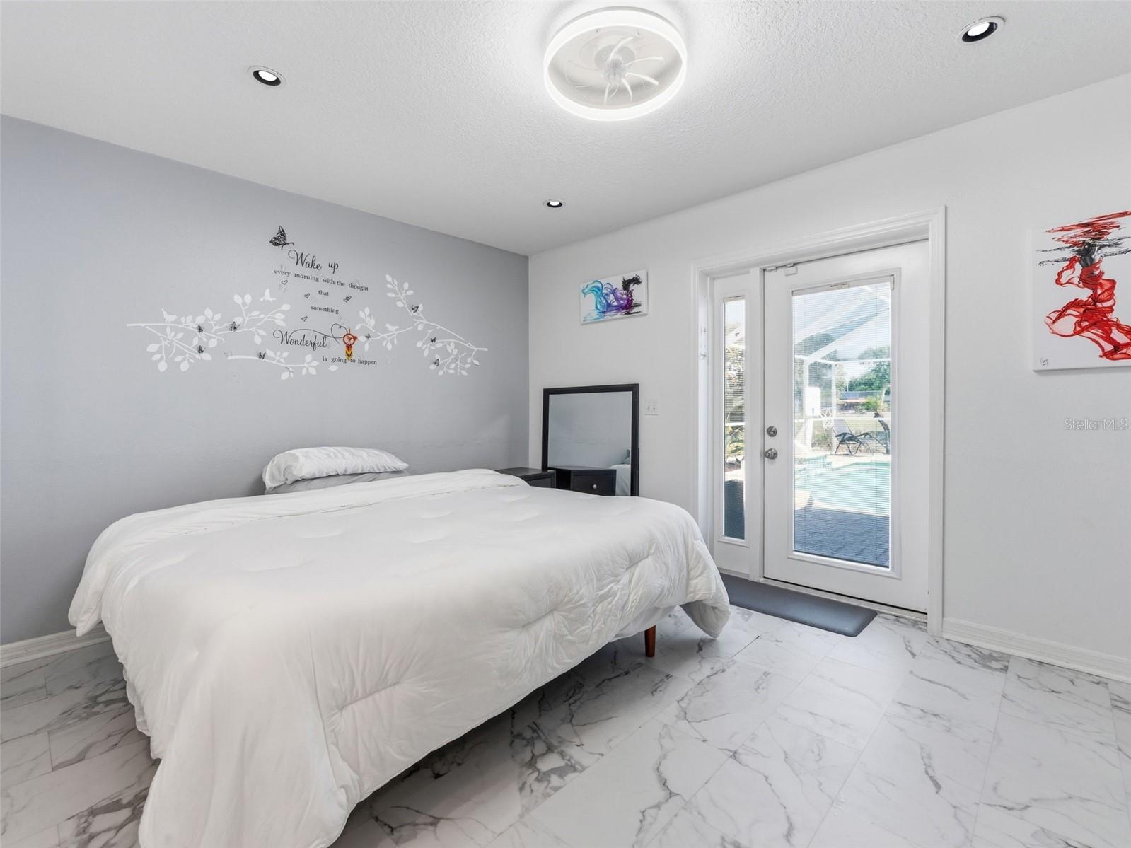 HENDERSON ROAD SUB UNIT 4 - Residential