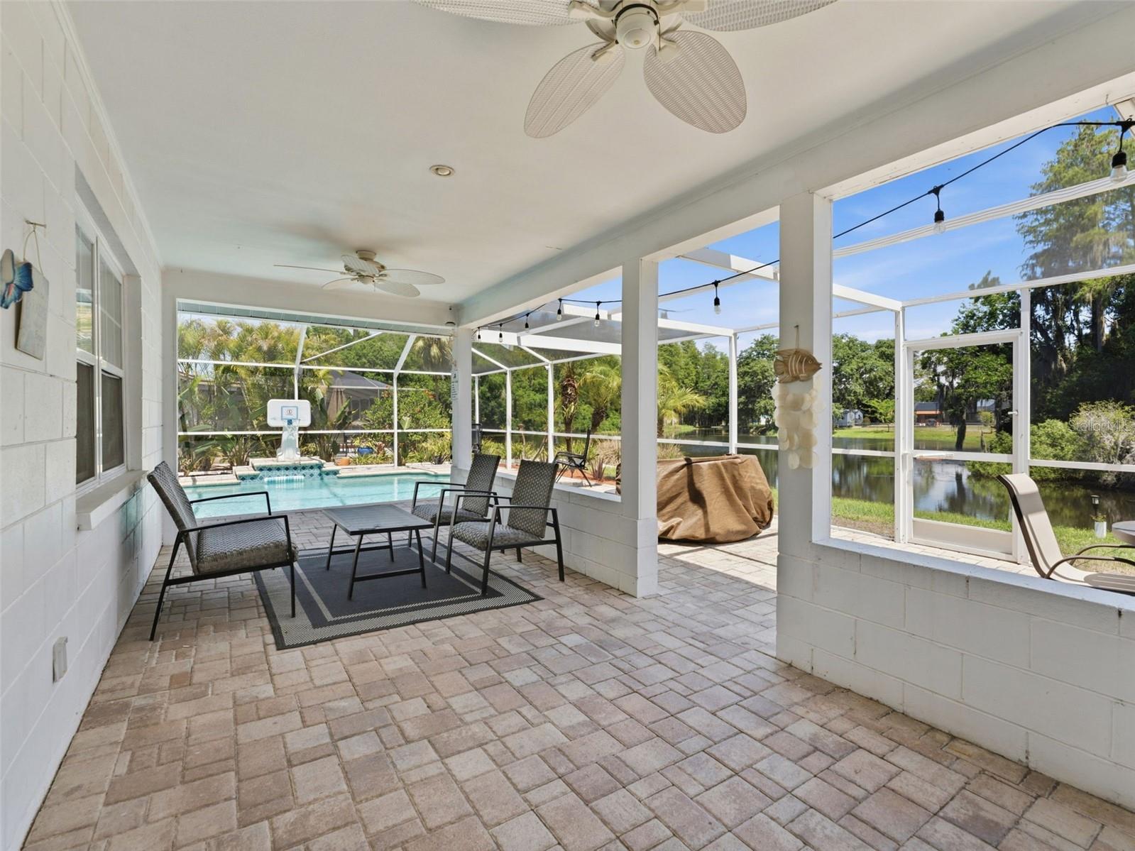 HENDERSON ROAD SUB UNIT 4 - Residential