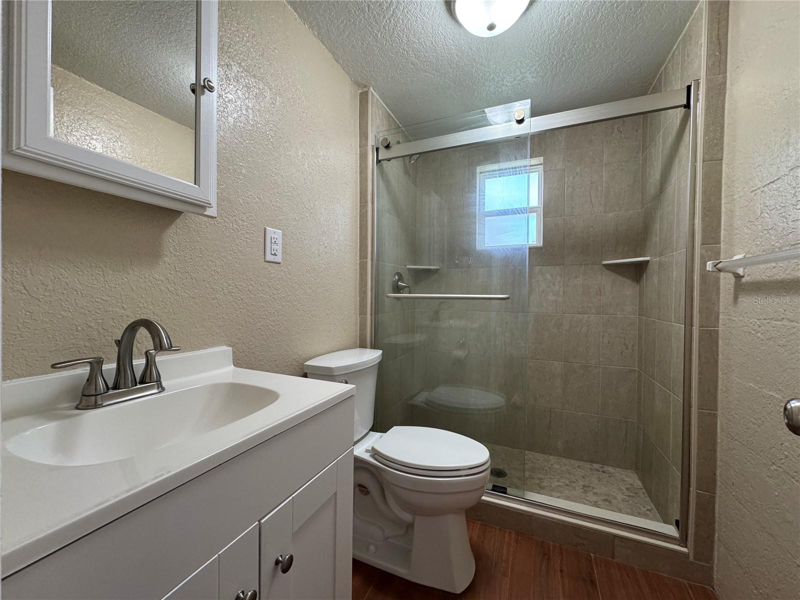 LAKESIDE TERRACE - Residential Lease