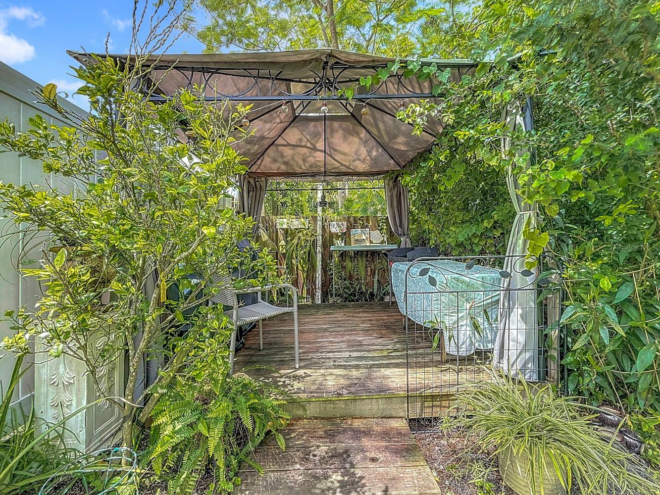 PORT ST LUCIE SEC 11 - Residential