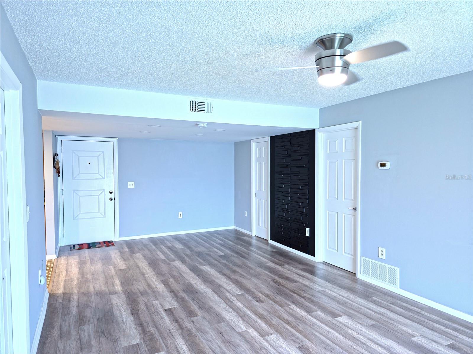 LAS CASAS - Residential Lease