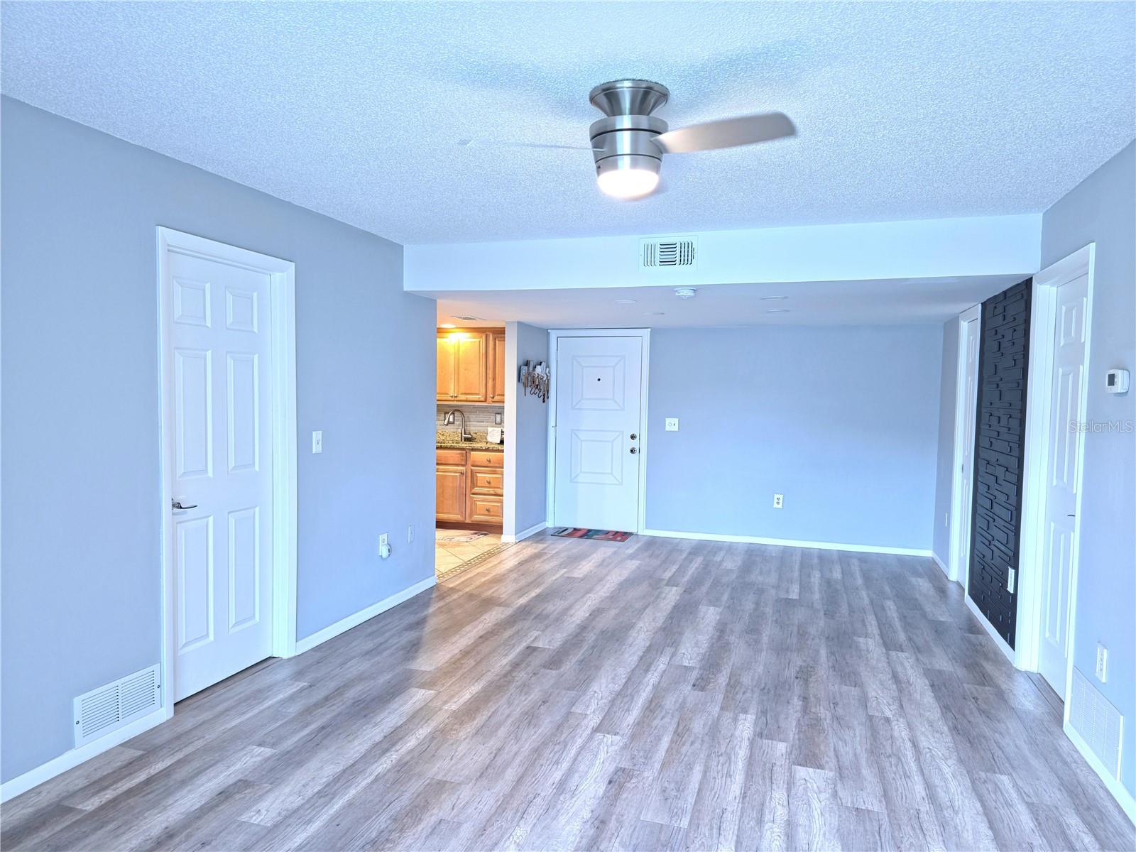 LAS CASAS - Residential Lease