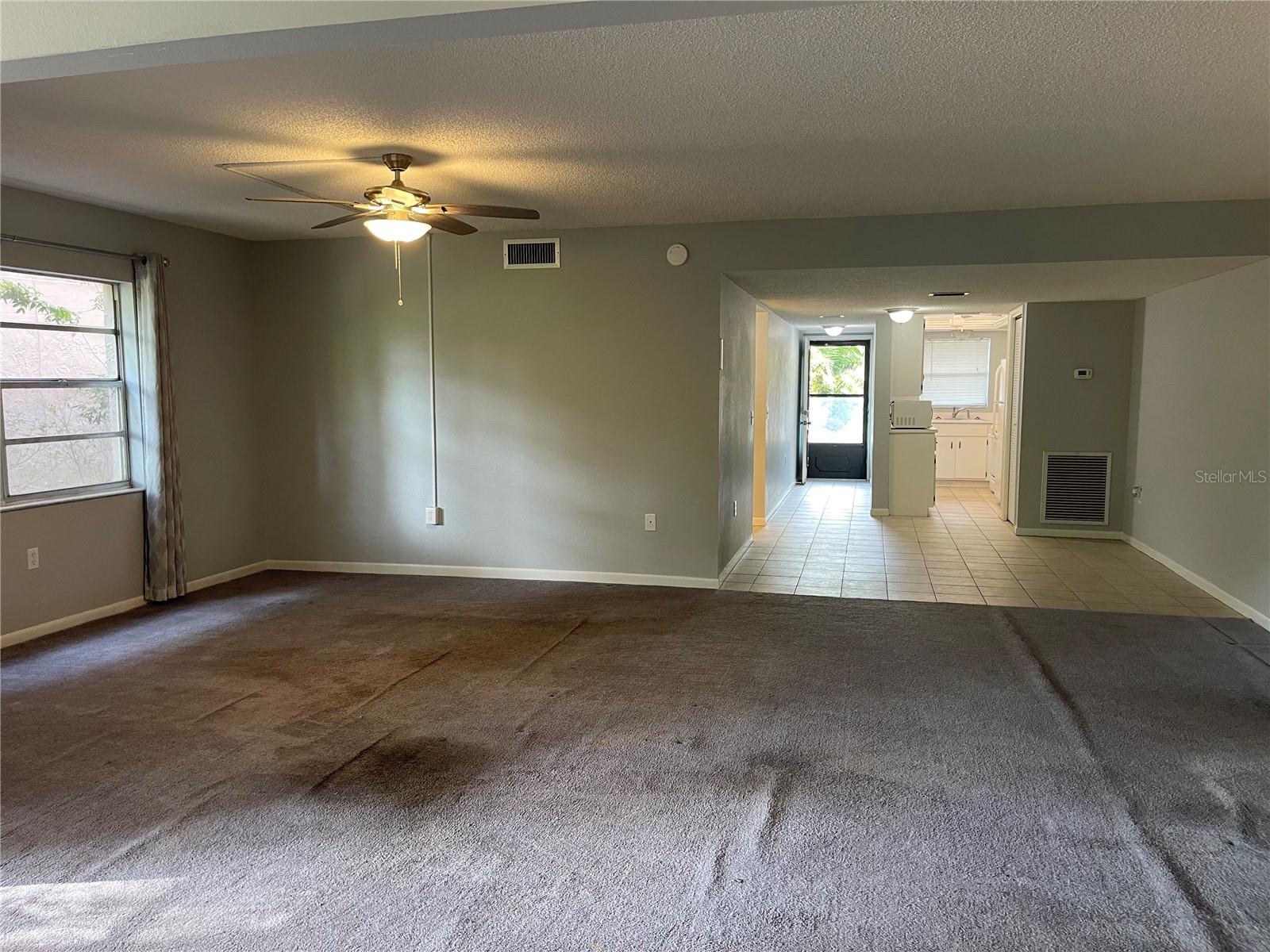 HAWAIIAN A CONDO - Residential