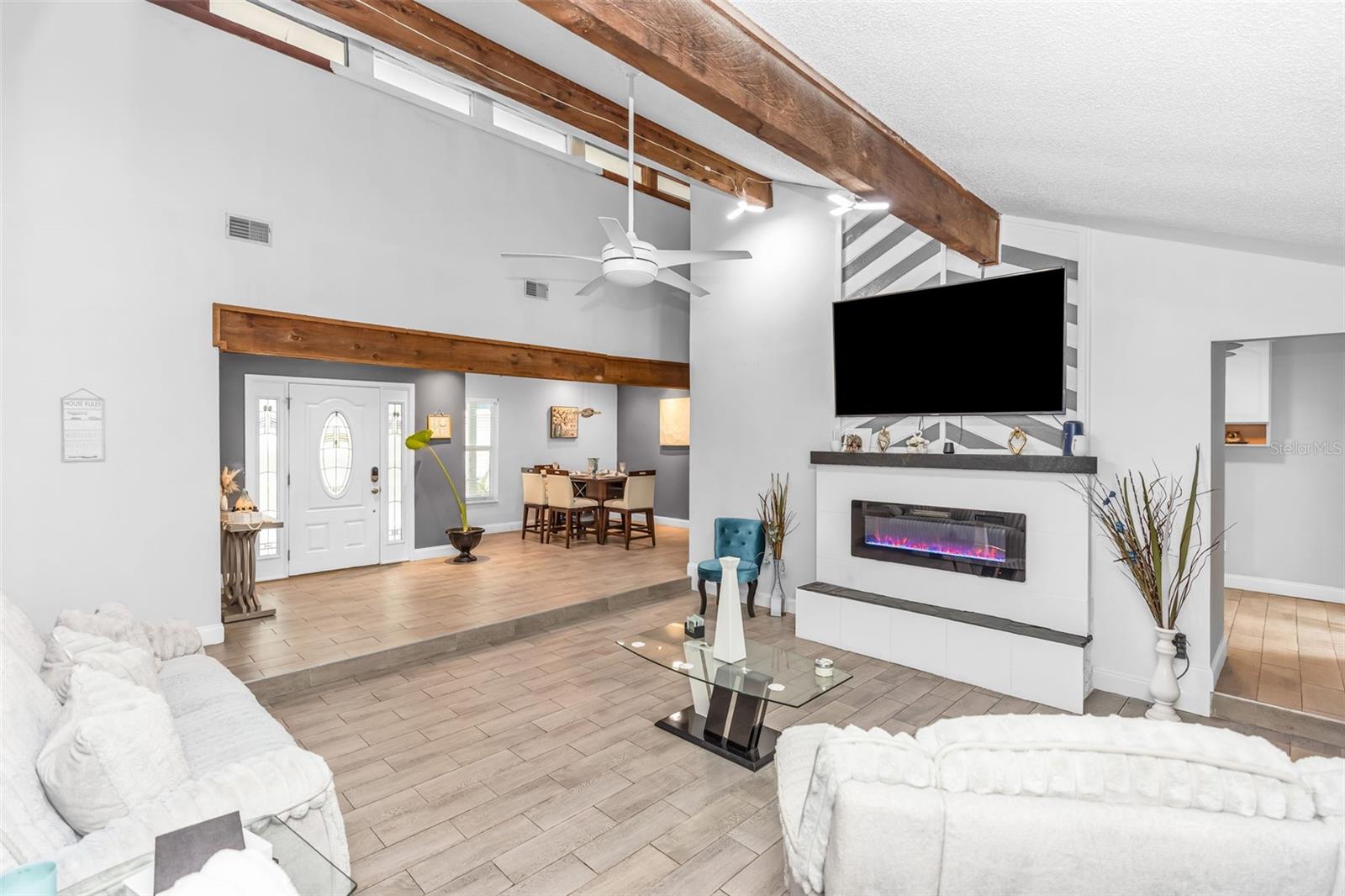 BAY LAGOON UNIT 2 - Residential