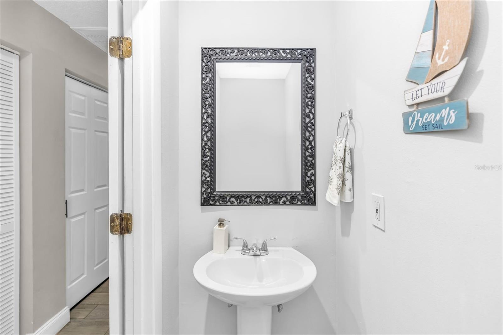 BAY LAGOON UNIT 2 - Residential