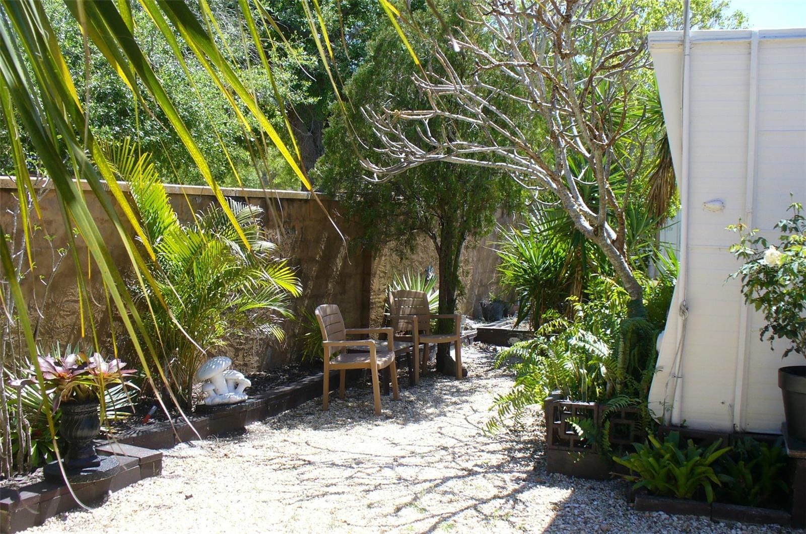 EAGLES NEST MOBILE HOME PARK UNREC - Residential