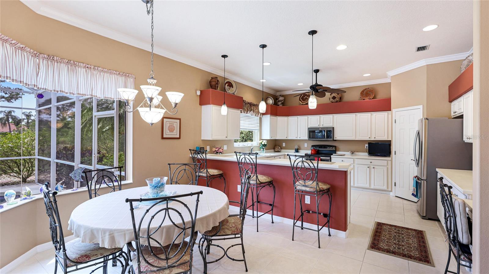 ARBOR LAKES B - Residential