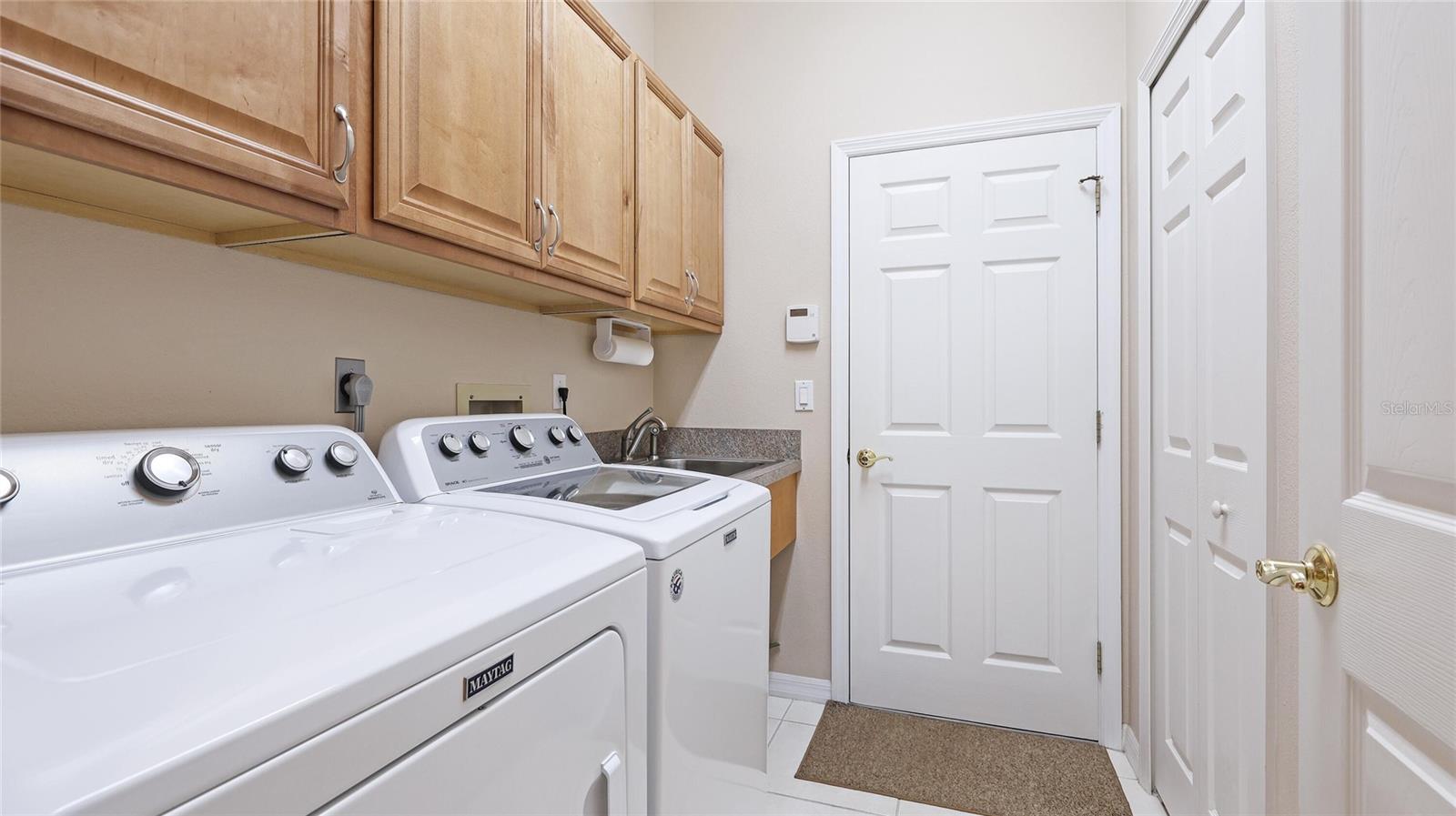 ARBOR LAKES B - Residential