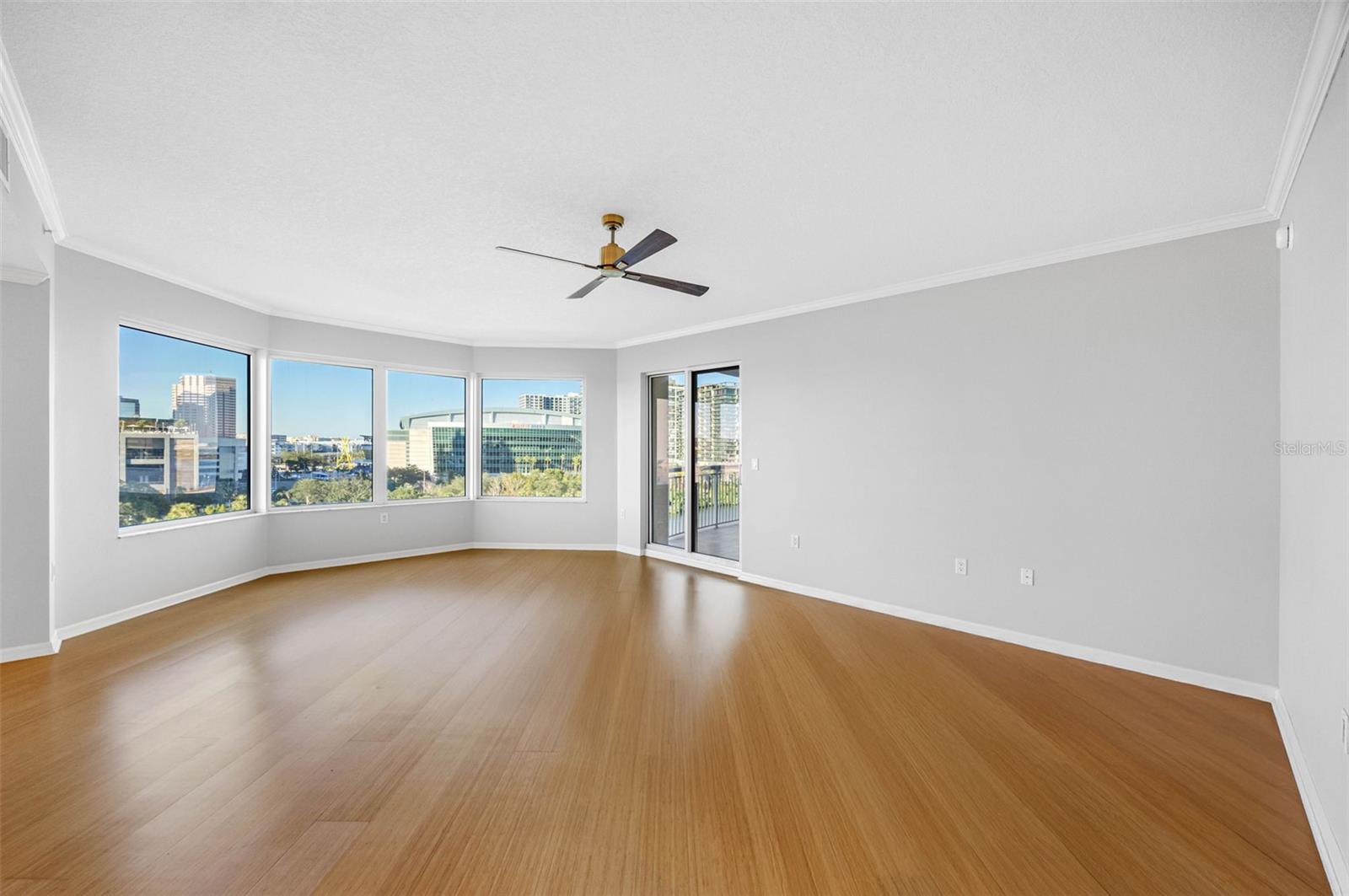 THE GRANDVIEW A CONDO - Residential Lease