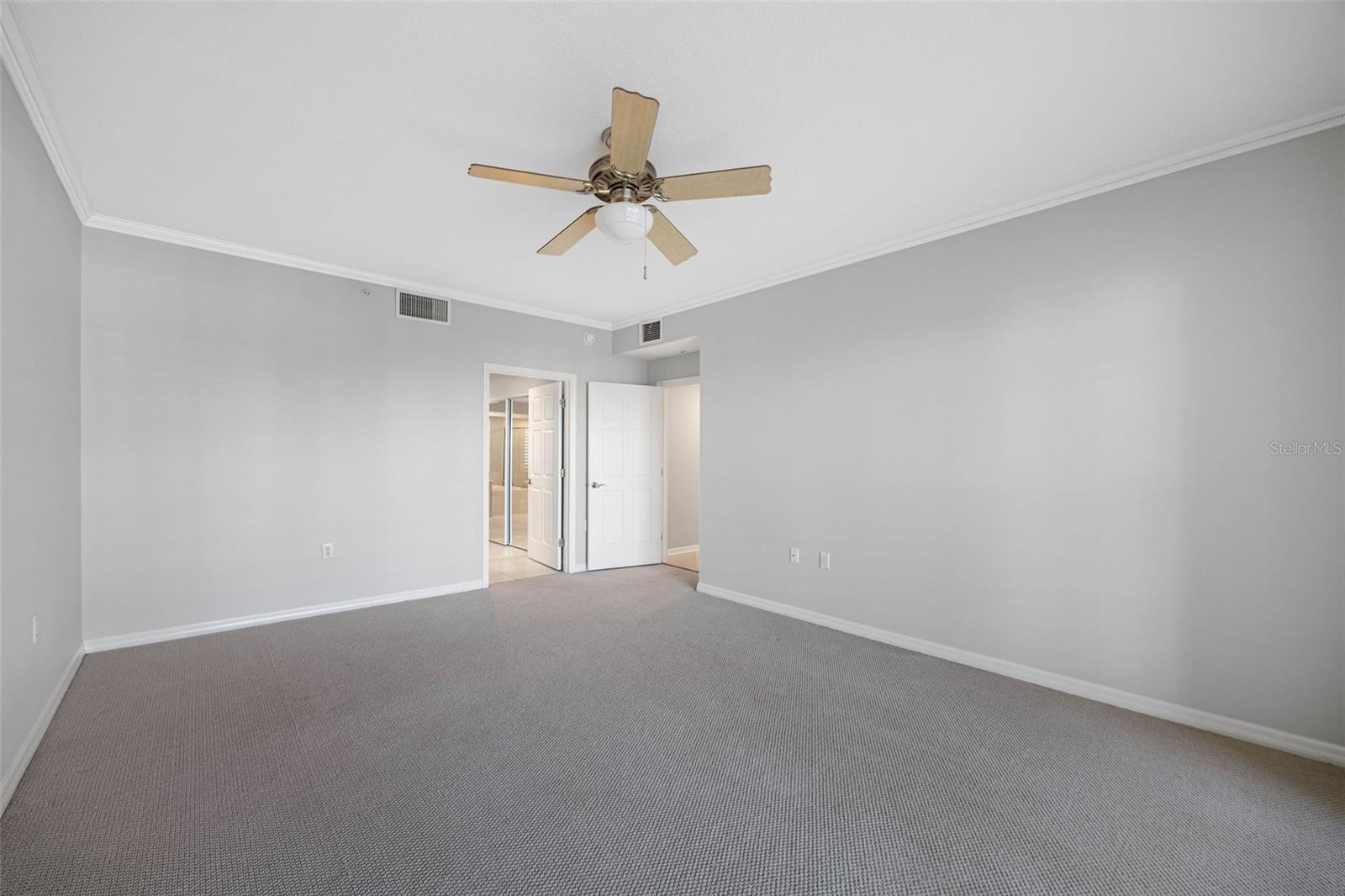 THE GRANDVIEW A CONDO - Residential Lease