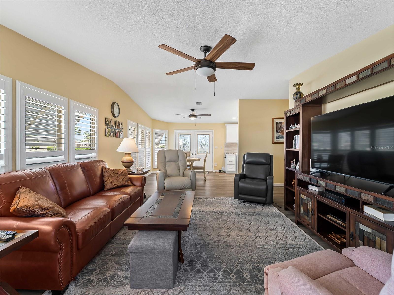 SANDALWOOD PARK - Residential