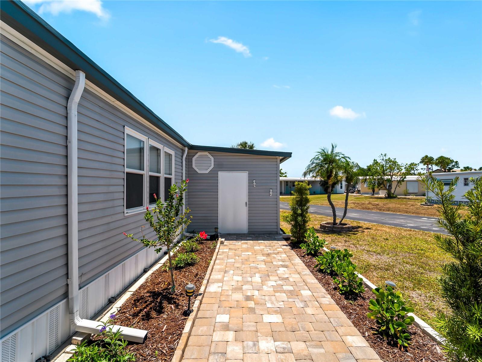 SANDALWOOD PARK - Residential