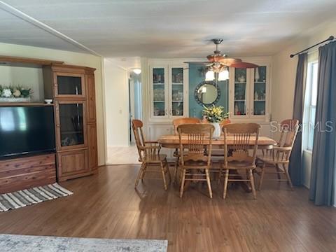 CONTINENTAL COUNTRY CLUB - Residential