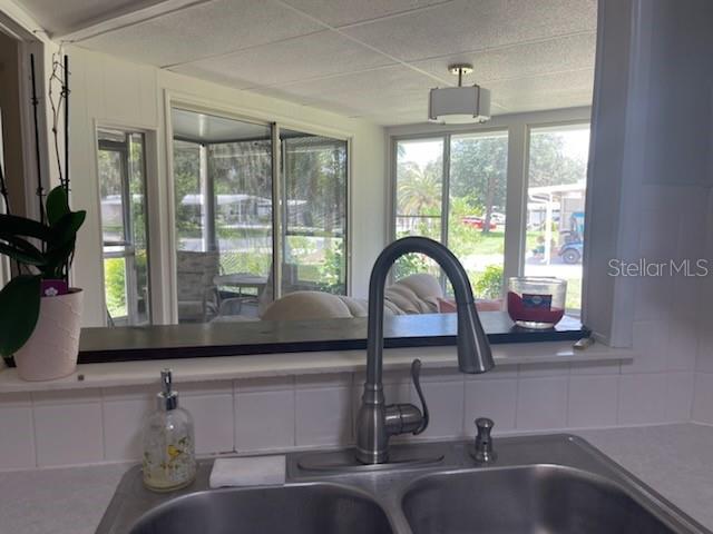 CONTINENTAL COUNTRY CLUB - Residential