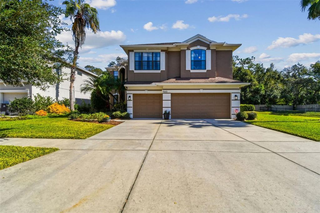 Photo of 15613 N Himes Avenue, Tampa, FL 33618 (MLS # TB8445400)