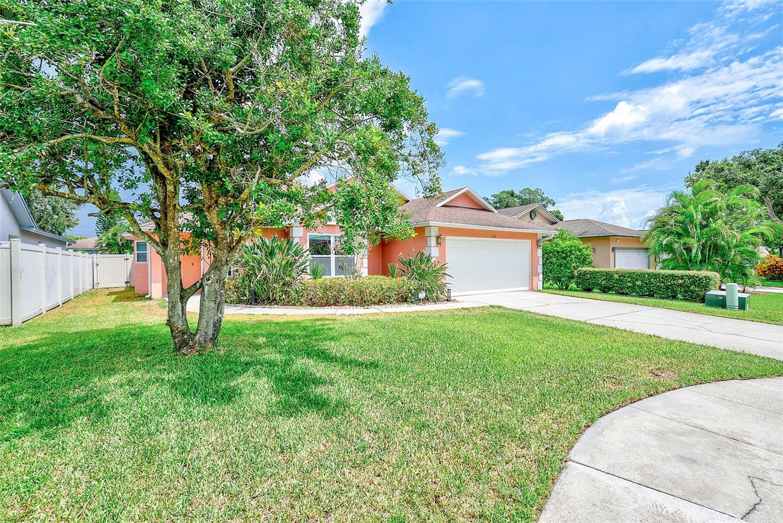 3106 FEATHERWOOD COURT