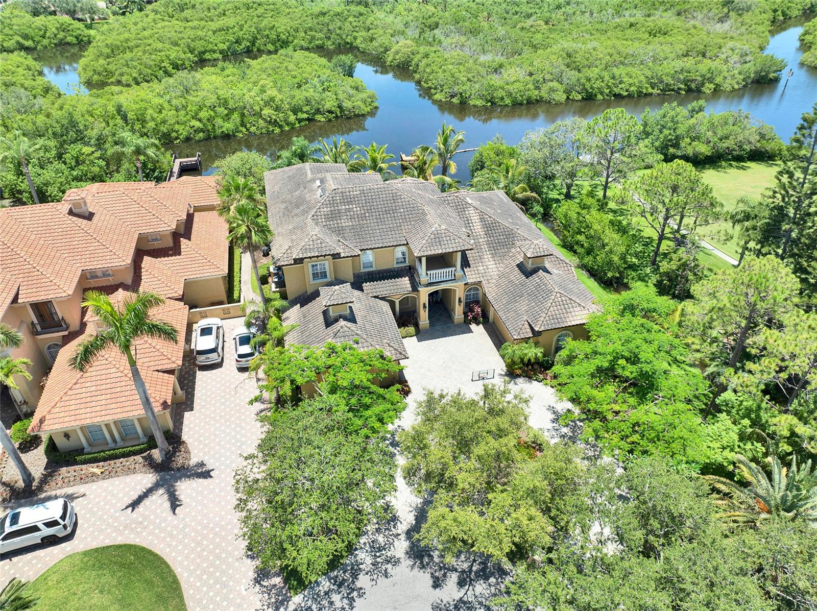 BAYOU CLUB ESTATES T - Residential