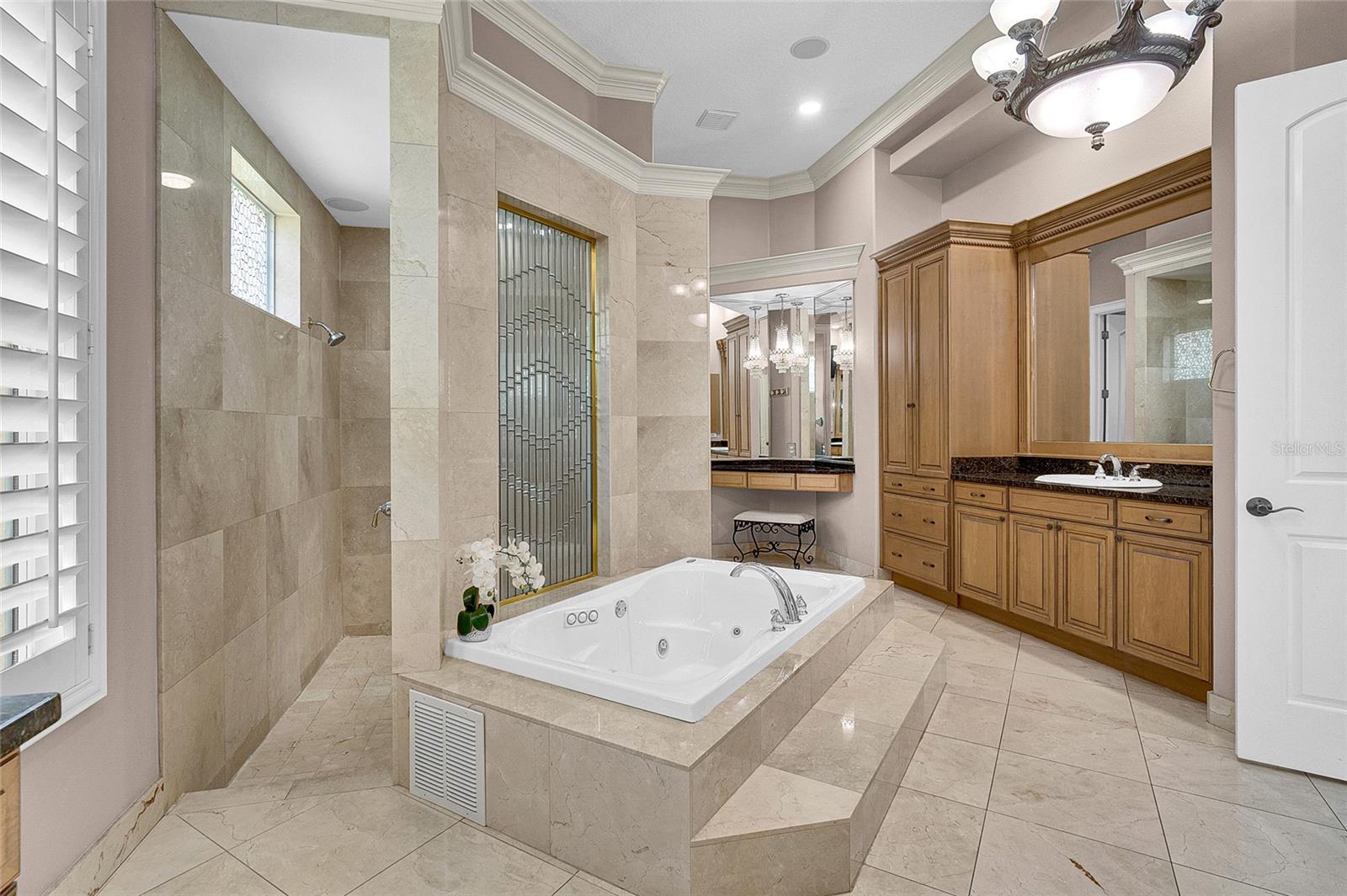 BAYOU CLUB ESTATES T - Residential