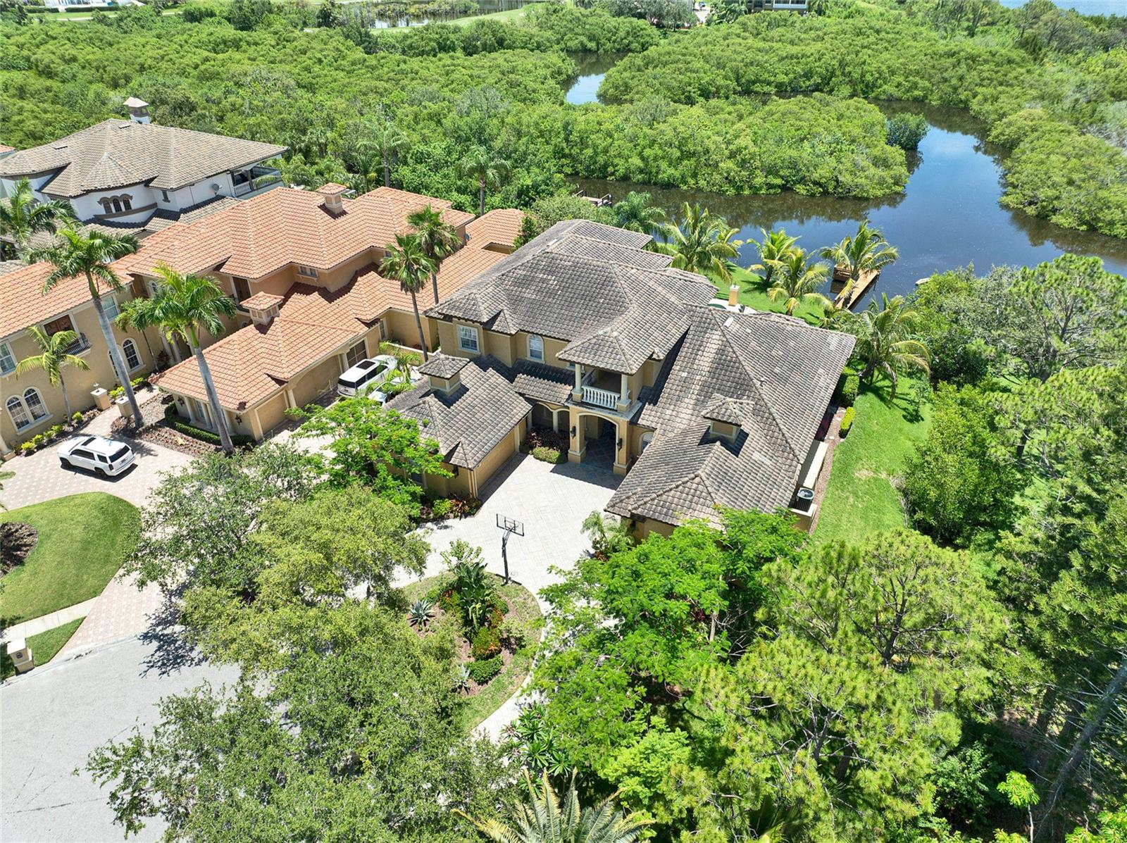 BAYOU CLUB ESTATES T - Residential